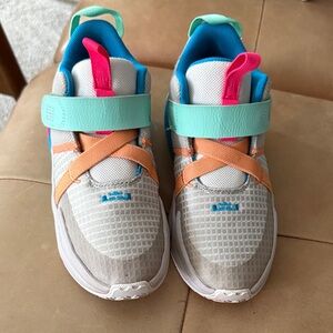 Nike LeBron Witness 7 in the "Grey Fog Multi-Color" colorway kids size 13.5